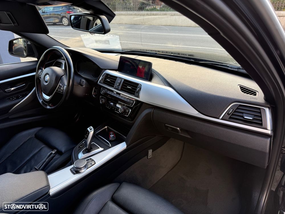 BMW 320 d Touring Sport-Aut. Efficient Dynamics Edition Sport Line - 44