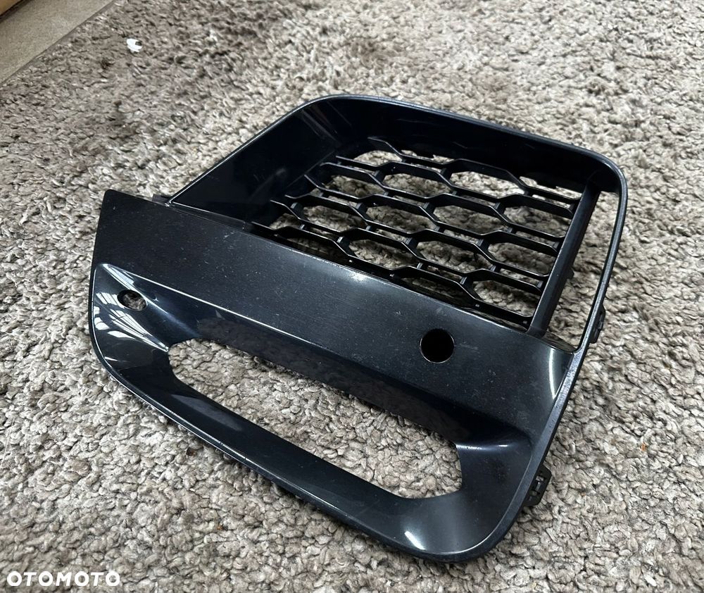 BMW X3 G01 17- KRATKA ZDERZAKA PRAWA PRZEDNIA PRZÓD 5111773828-10 - 2