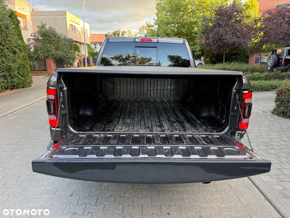 RAM 1500 - 11