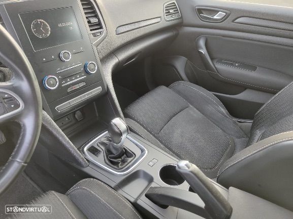 Renault Mégane BLUE dCi 115 EDC TECHNO - 12