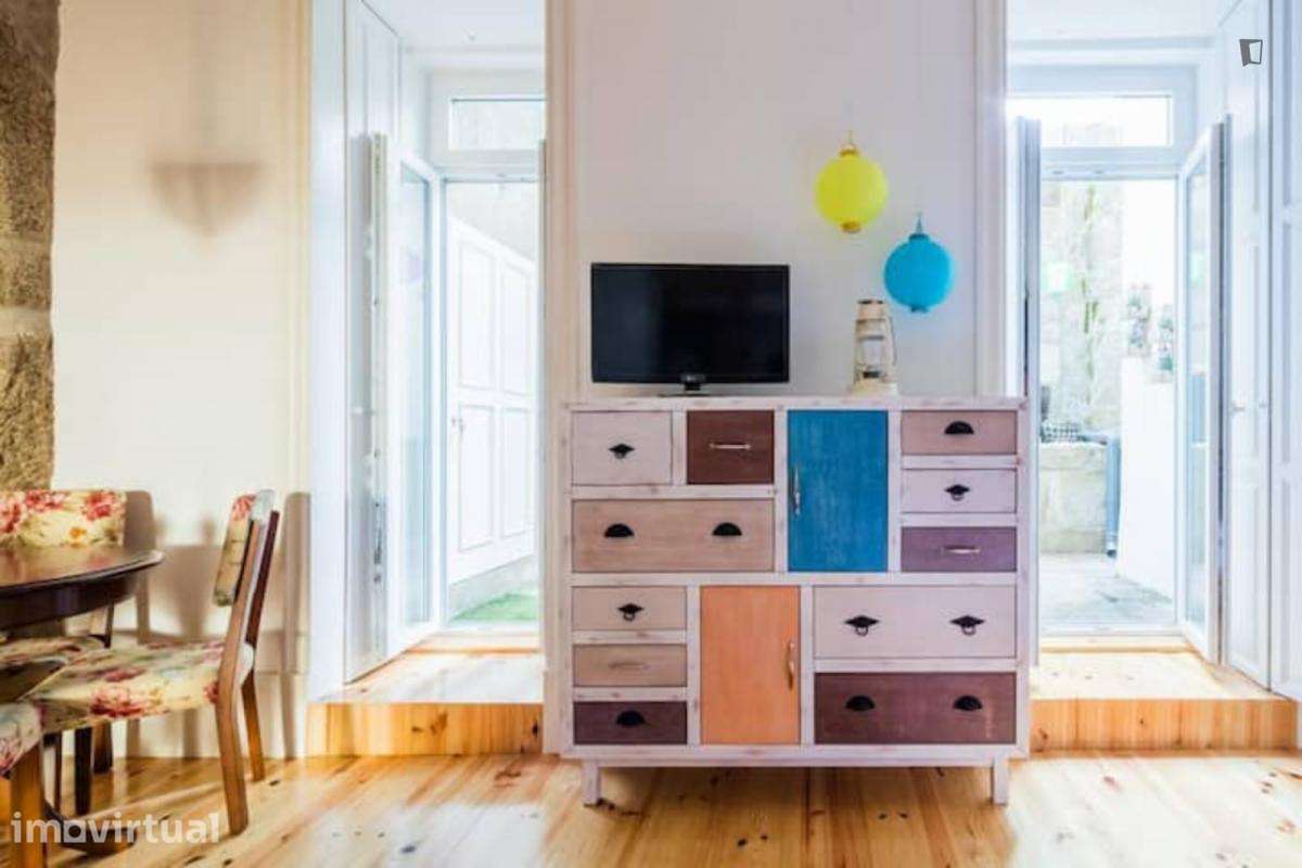 Apartamento com 1 quartos - localizado em Santo Ildefonso Porto - Grande imagem: 5/8