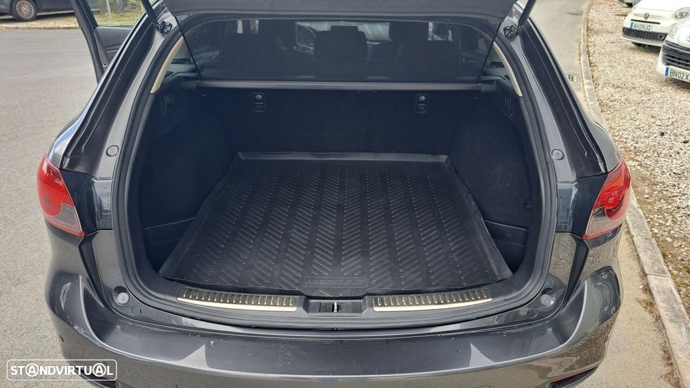 Mazda 6 M6 2.2 SKY-D Excellence AT P.Leather+Cruise Pack+TAE+Navi - 33