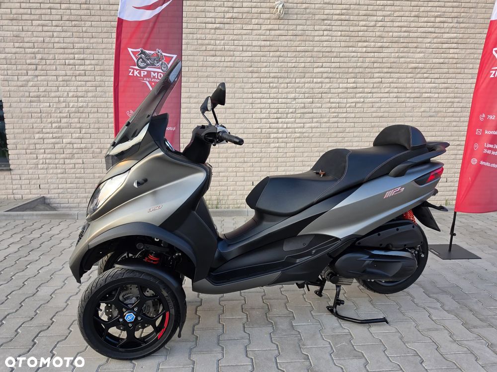 Piaggio MP-3 - 3