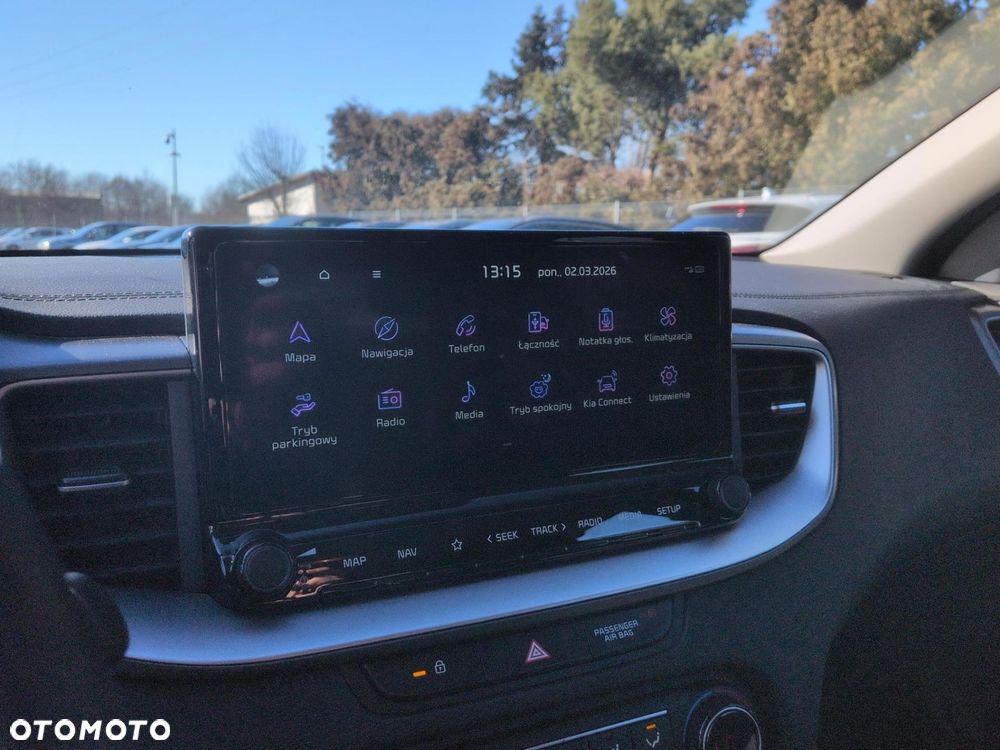 Kia Ceed 1.5 T-GDI M DCT - 11