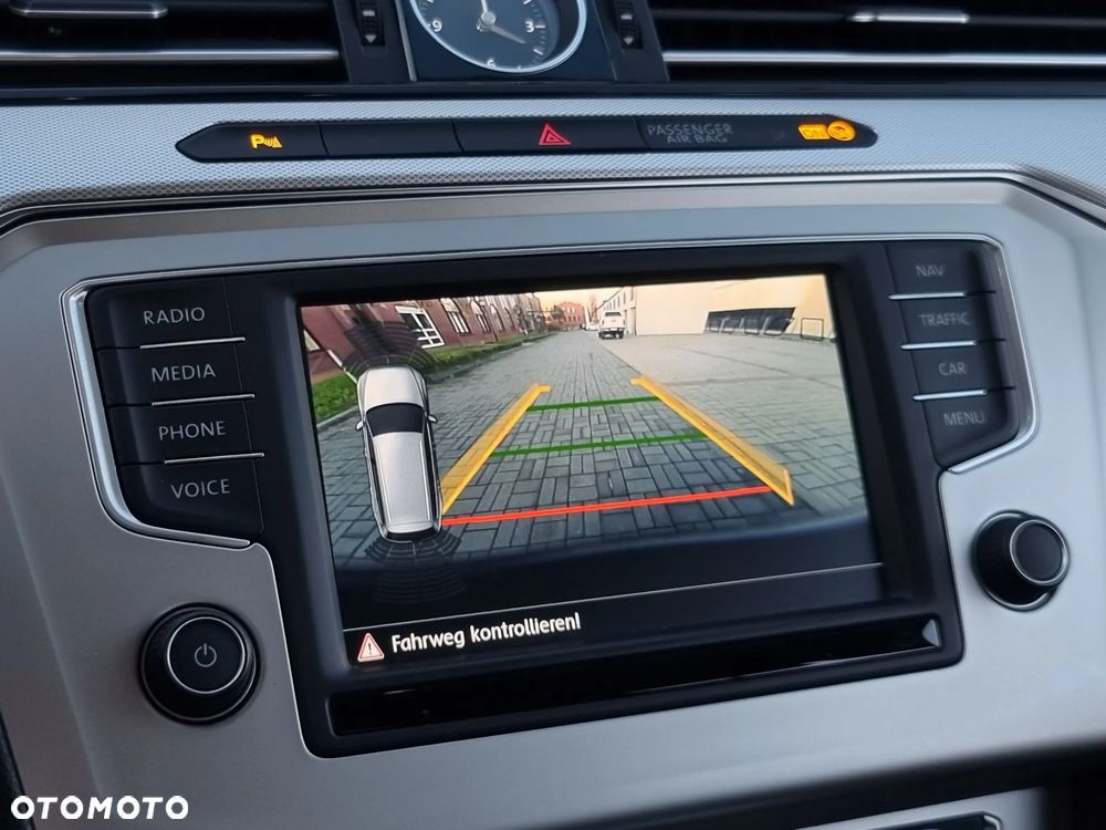 Volkswagen Passat 2.0 TDI BMT 4Mot Highline DSG - 39