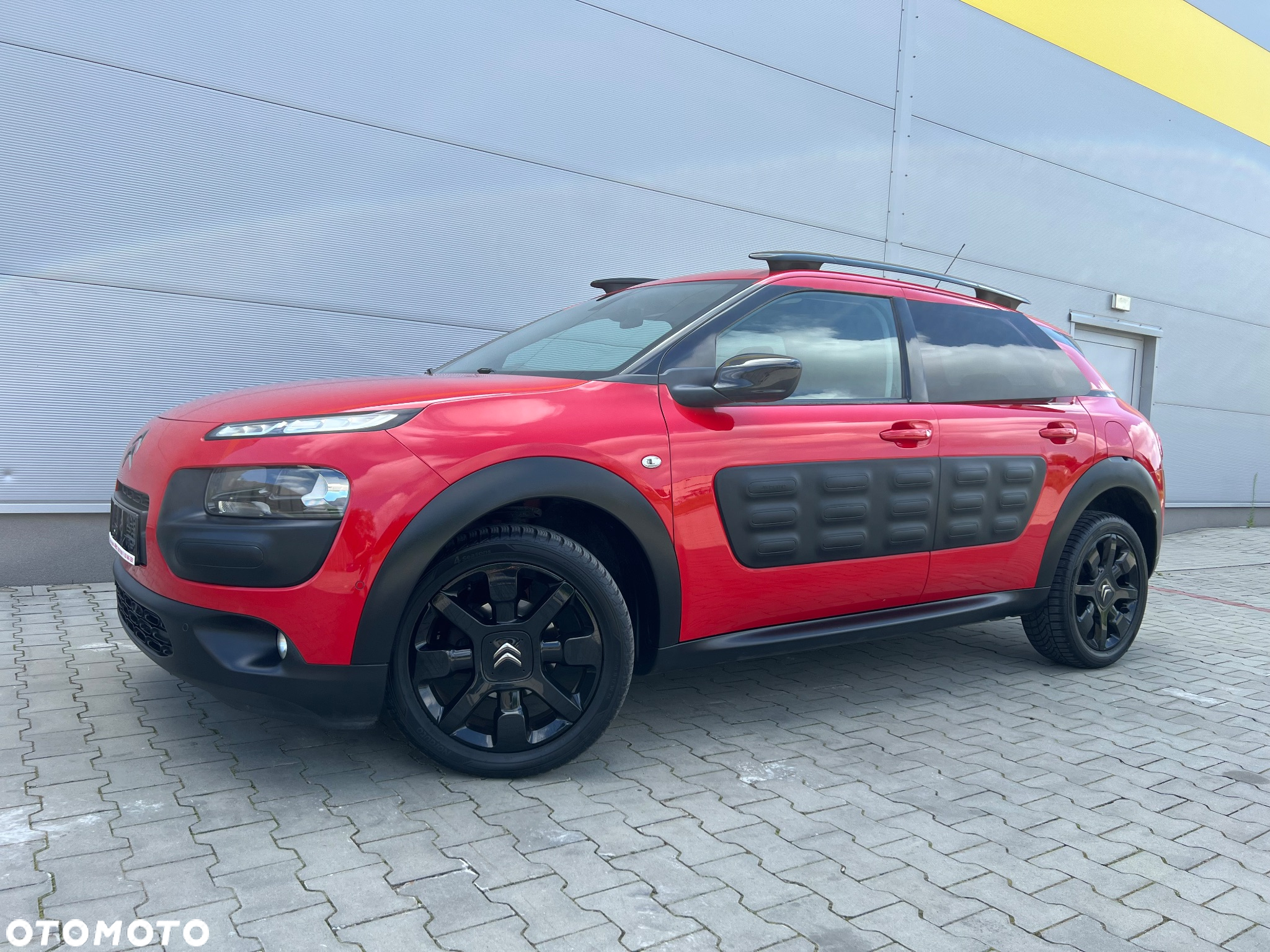 Citroën C4 Cactus 1.2 PureTech Shine Edition S&S ETG - 16