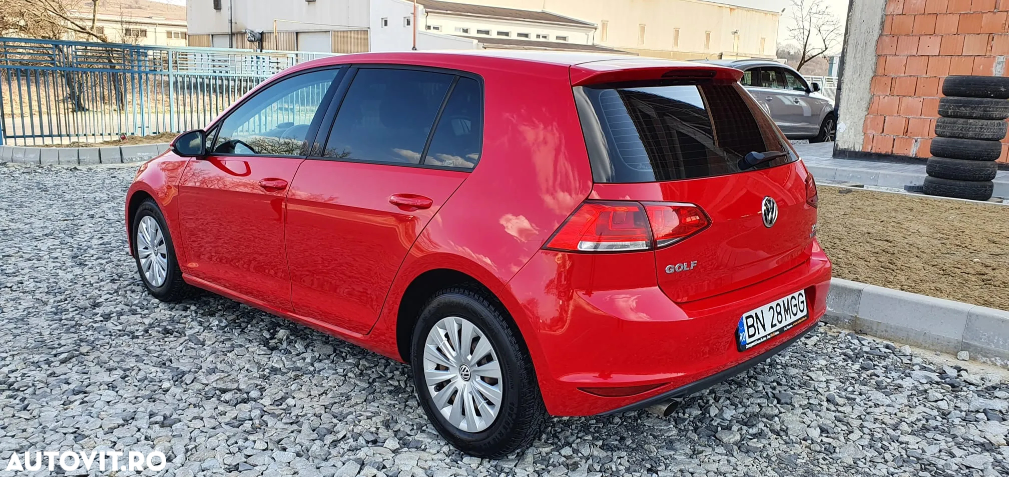 Volkswagen Golf 1.2 TSI Comfortline DSG BlueMotion Technology - 3