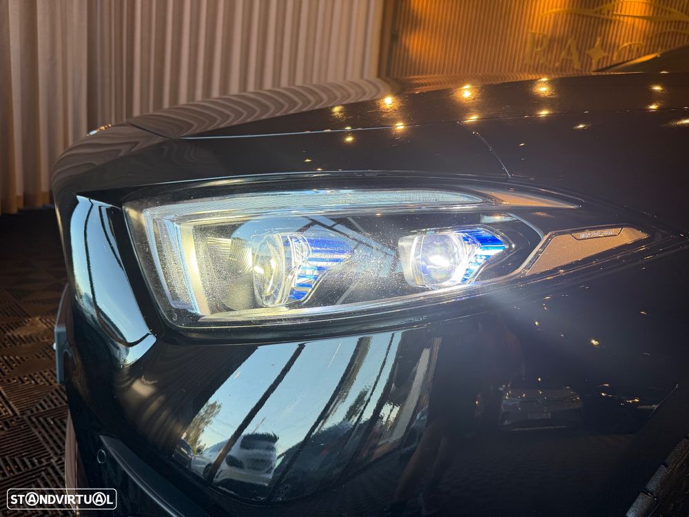 Mercedes-Benz CLS 400 d 4Matic 9G-TRONIC AMG Line - 13