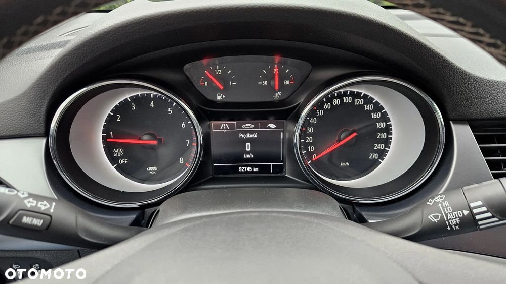 Opel Astra 1.4 Turbo Business - 28