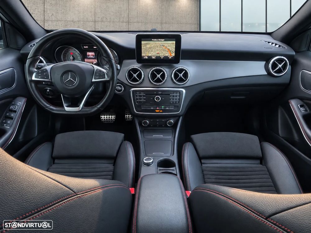 Mercedes-Benz GLA 180 d 7G-DCT AMG Line - 2