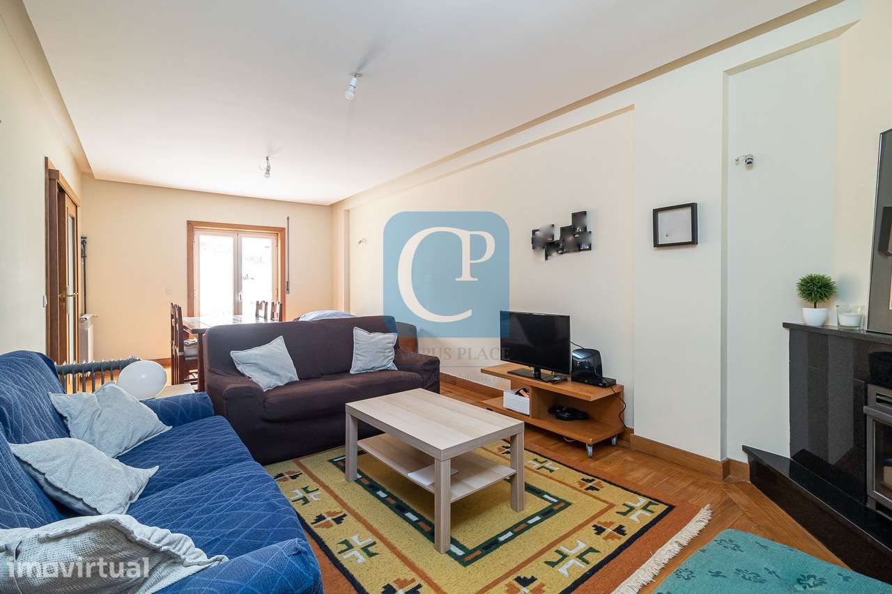 Apartamento T2, mobilado e equipado, ao Hospital S. João - Grande imagem: 5/25