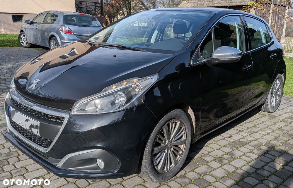 Peugeot 208 - 3