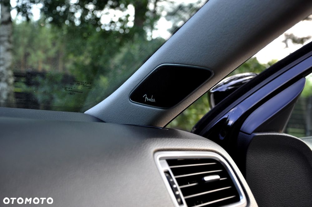 Volkswagen Jetta 2.0 TDI DSG Highline - 33