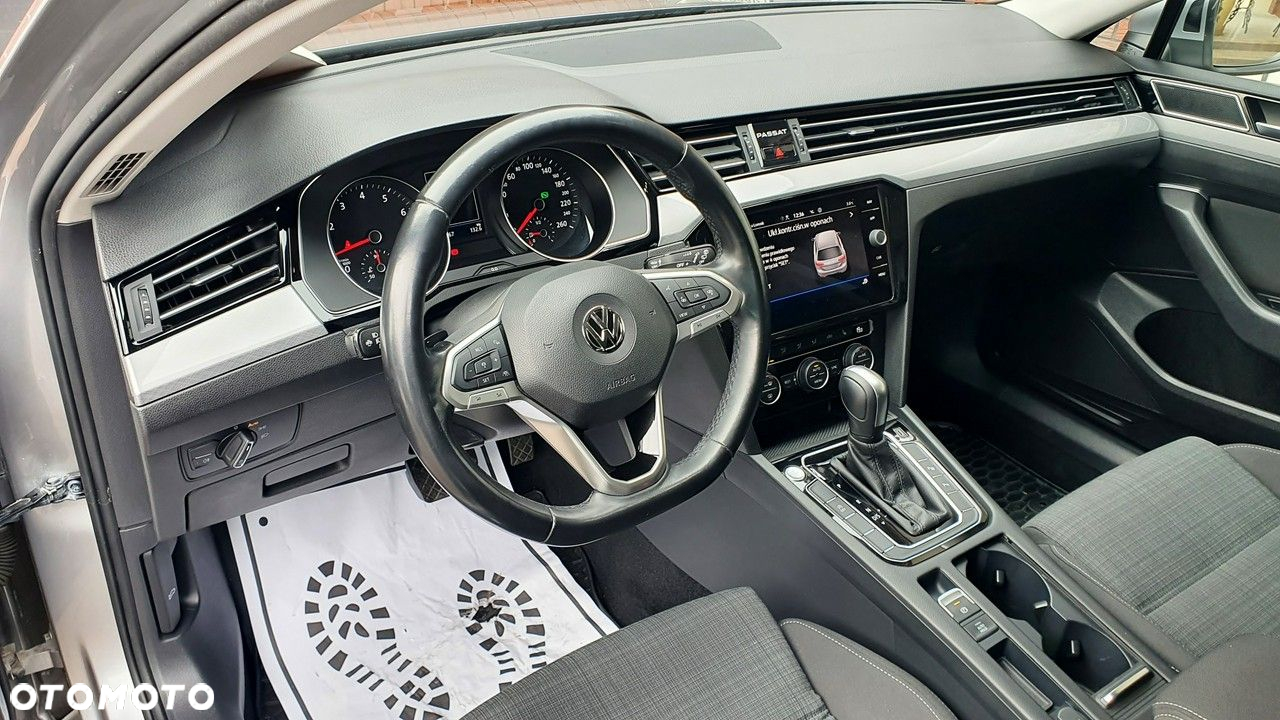 Volkswagen Passat 2.0 TSI Business DSG - 15