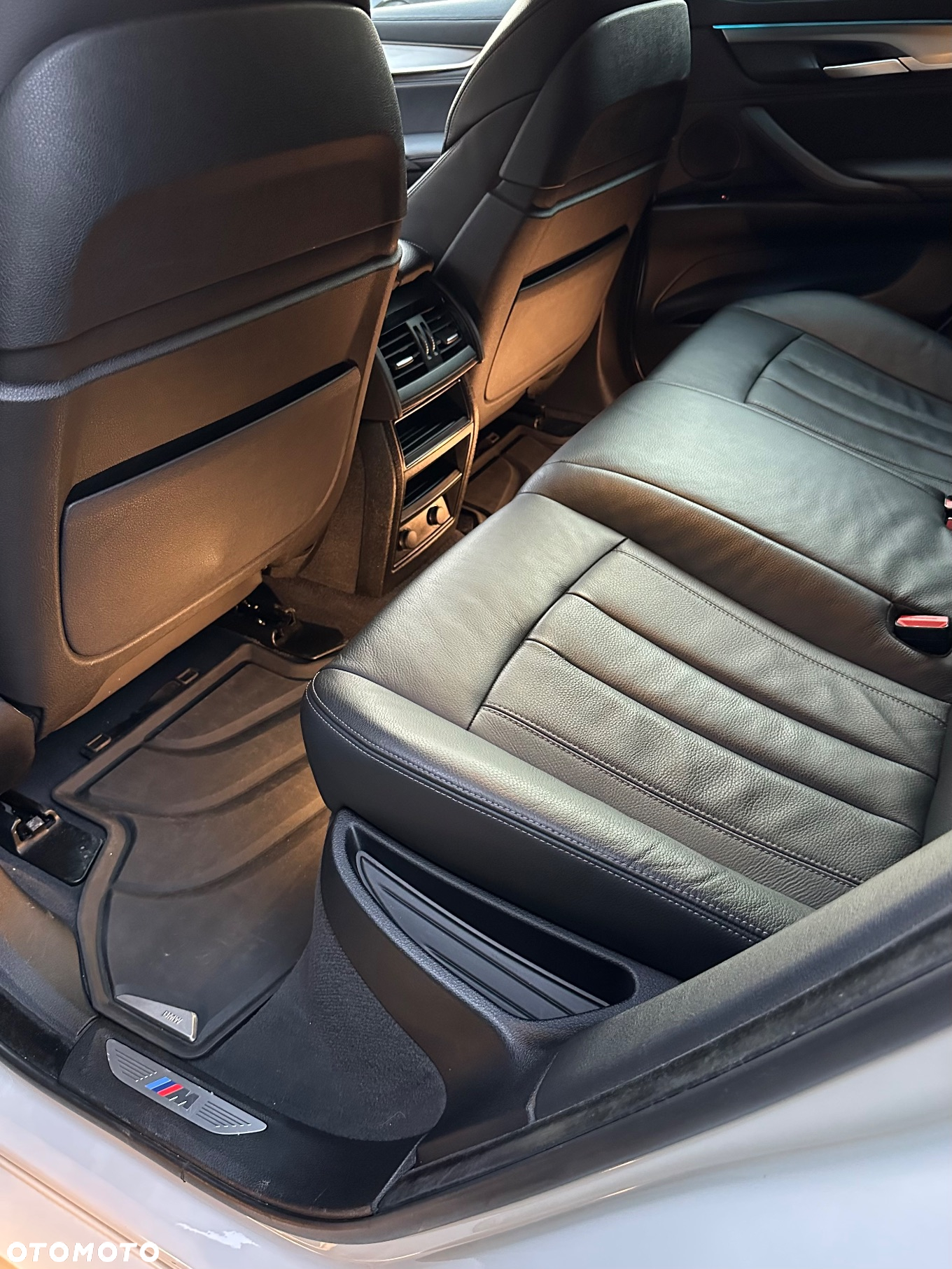 BMW X6 M50d - 11