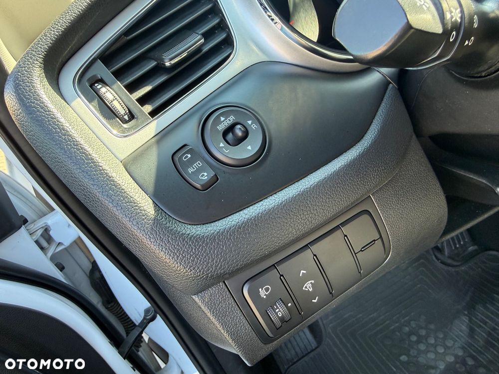 Kia Ceed 1.4 Business Line - 18