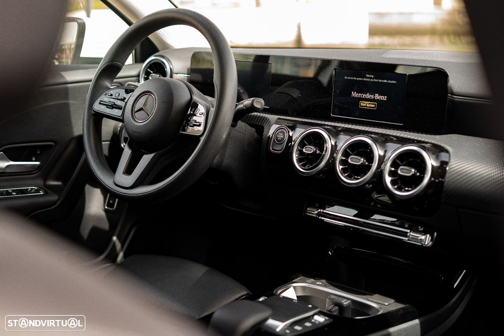 Mercedes-Benz A 250 e Progressive - 18