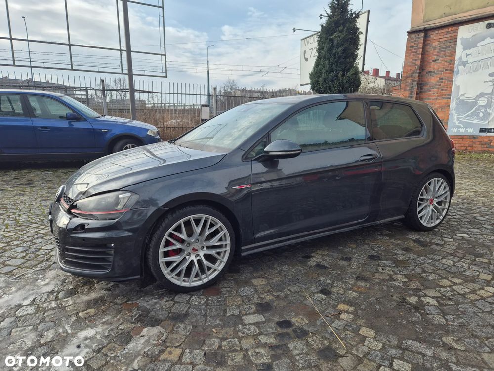 Volkswagen Golf GTI BlueMotion Technology - 10