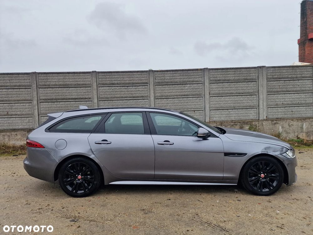 Jaguar XF 20d Sportbrake R-Sport - 33