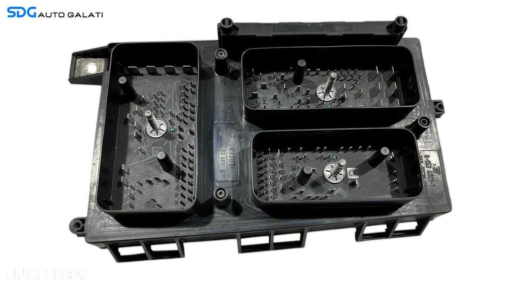 Panou Tablou Relee Sigurante Opel Astra H 1.7 CDTI 2004 - 2010 Cod 13268301M LK [L5999] - 3
