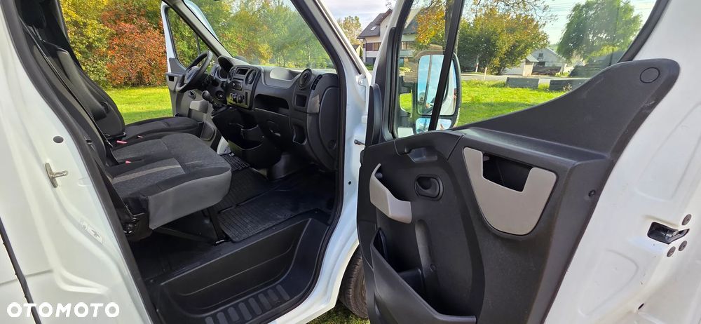 Opel Movano - 12