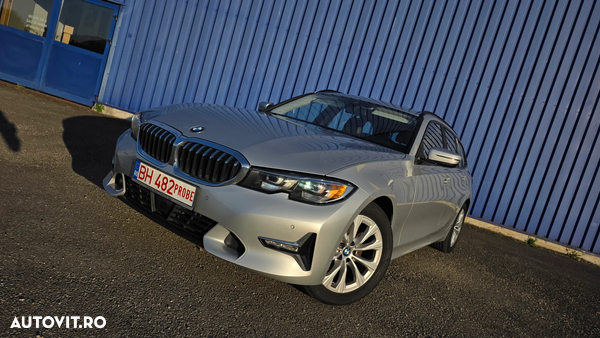 BMW Seria 3 320d Touring Aut. Sport Line