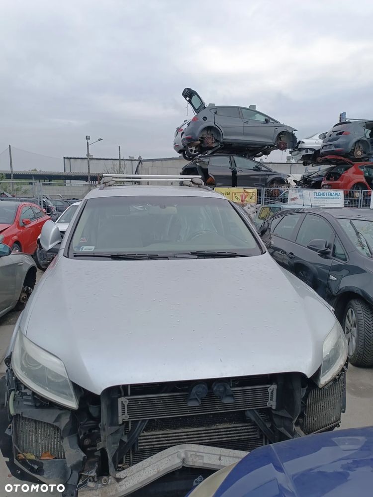 Audi Q7  z Silnikiem 4.2 TDI I skrzyni automatyczną - 2