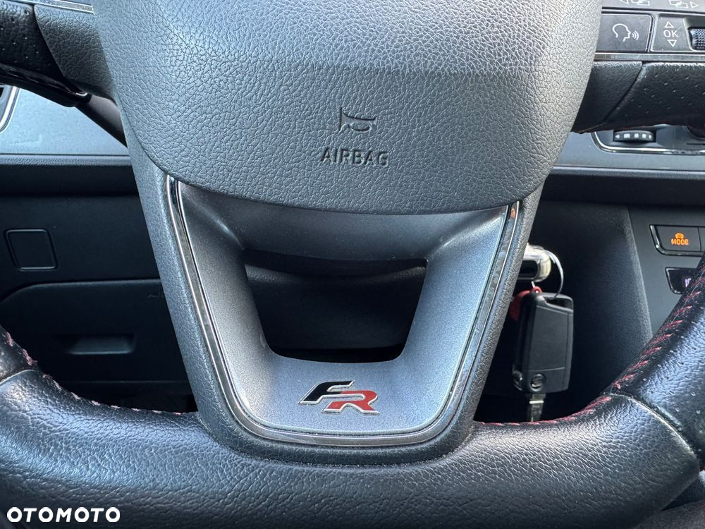 Seat Leon 2.0 TDI DPF DSG FR - 34