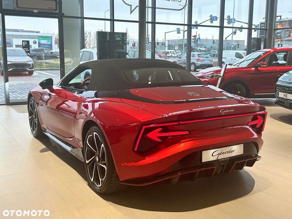 MG Cyberster 77kWh AWD Czarny Dach - 6