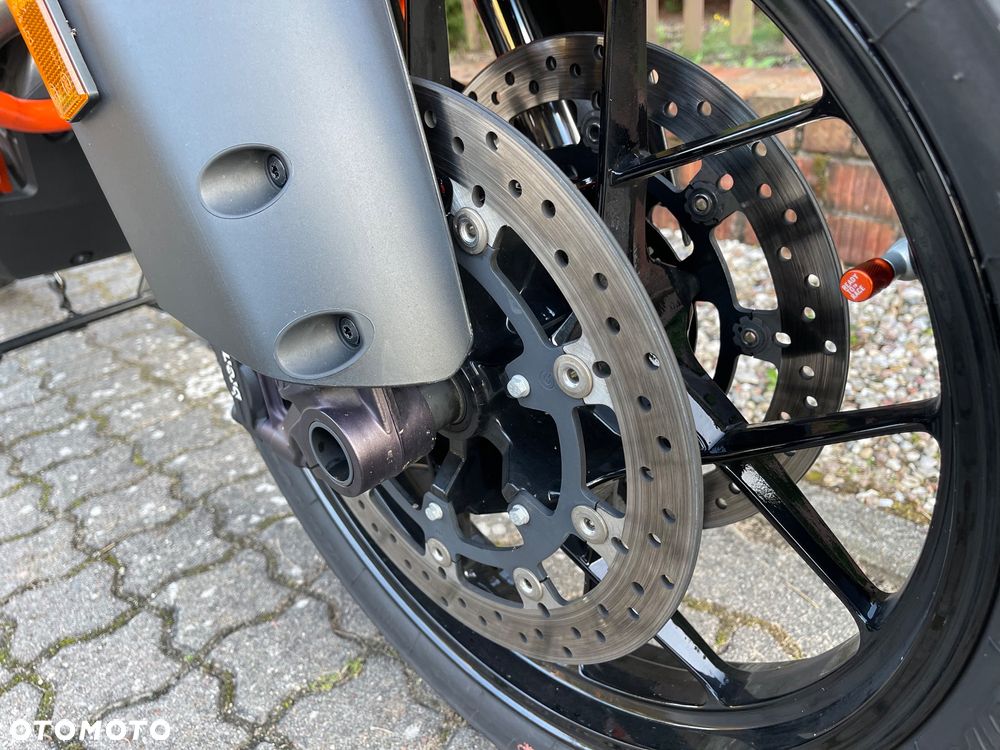 KTM Super Adventure - 27