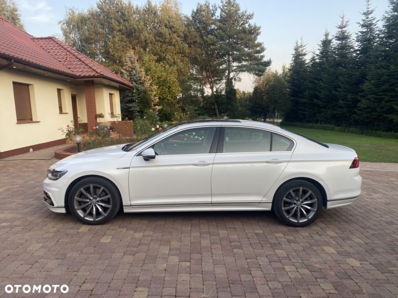 Volkswagen Passat 2.0 TDI Bi-Turbo BMT 4Mot Highline DSG - 4