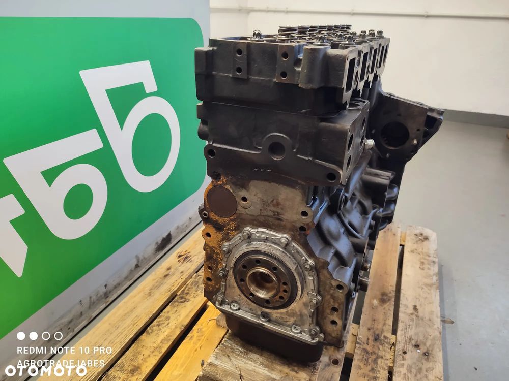 Słupek silnika Deutz TCD L04 - 9