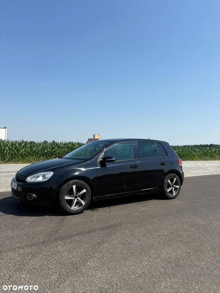 Volkswagen Golf 1.6 TDI Highline - 14