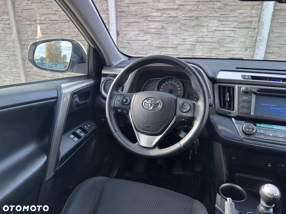 Toyota RAV4 2.0 D-4D Premium - 20