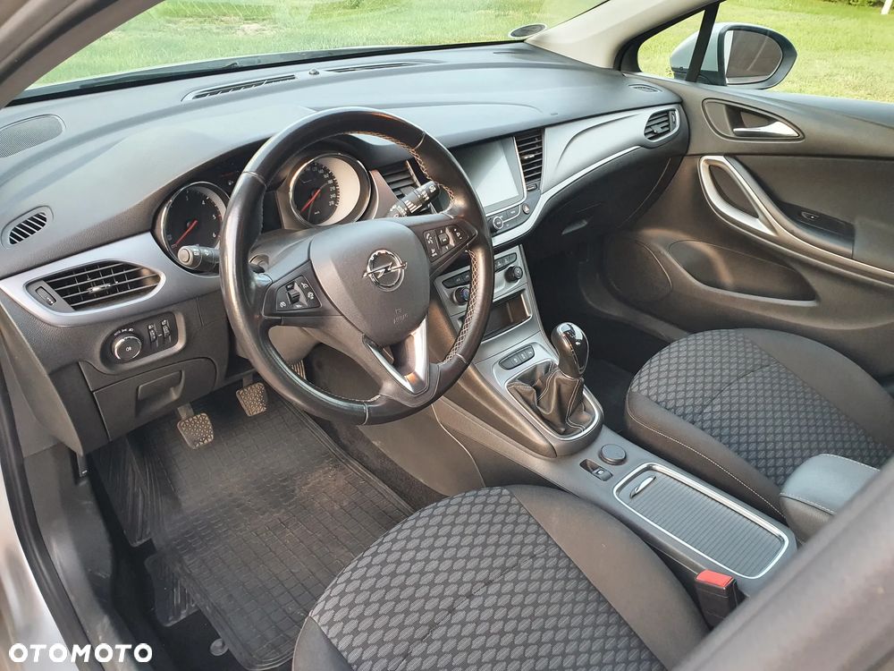 Opel Astra 1.6 D (CDTI) Business - 4