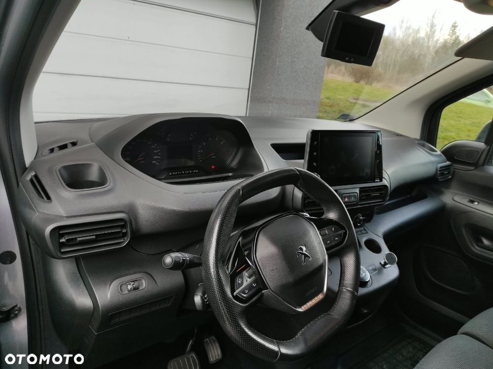 Peugeot Partner - 11