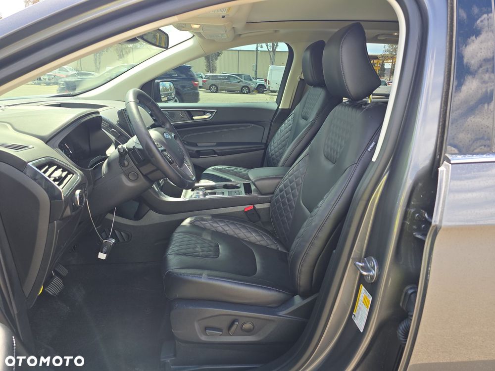 Ford Edge - 8