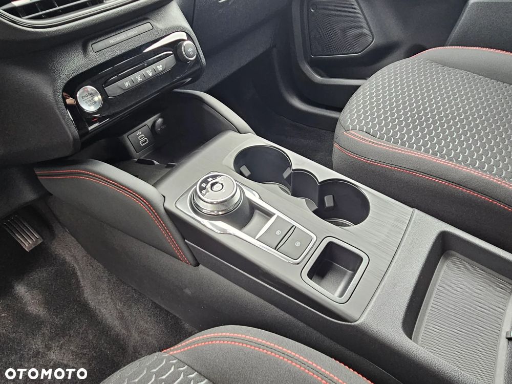 Ford Kuga 2.5 FHEV FWD ST-Line - 15