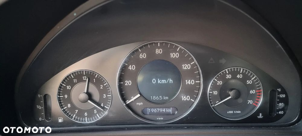 Mercedes-Benz CLK Coupe 500 Avantgarde - 23