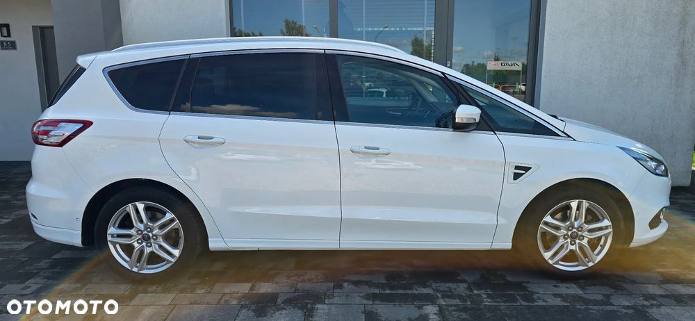 Ford S-Max 2.0 EcoBlue Titanium - 18