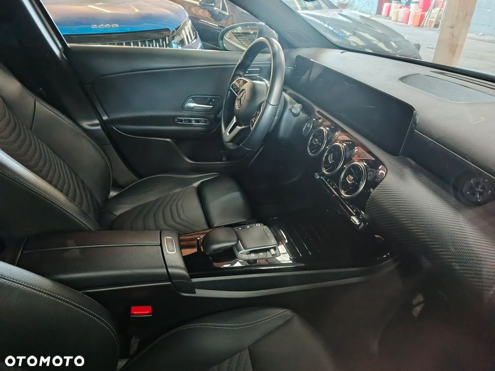 Mercedes-Benz Klasa A 200 d Style 8G-DCT - 6