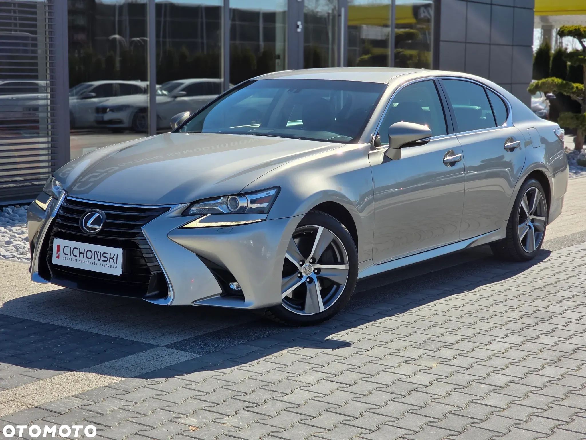 Lexus GS 200t / 300 F Sport - 1