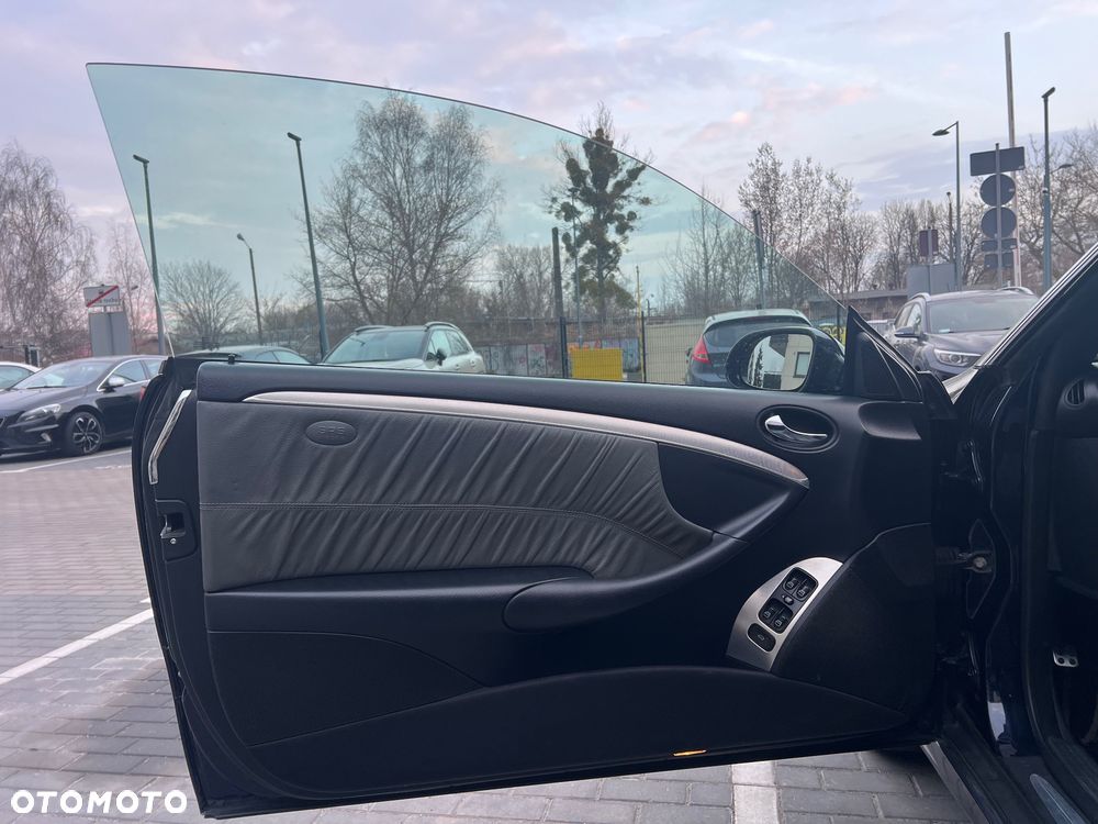 Mercedes-Benz CLK 320 CDI 7G-TRONIC Avantgarde Sport Edition - 8