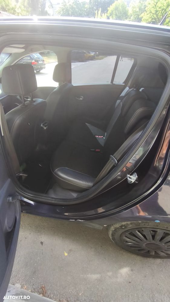 Renault Clio III 1.6 16V Dynamique - 6