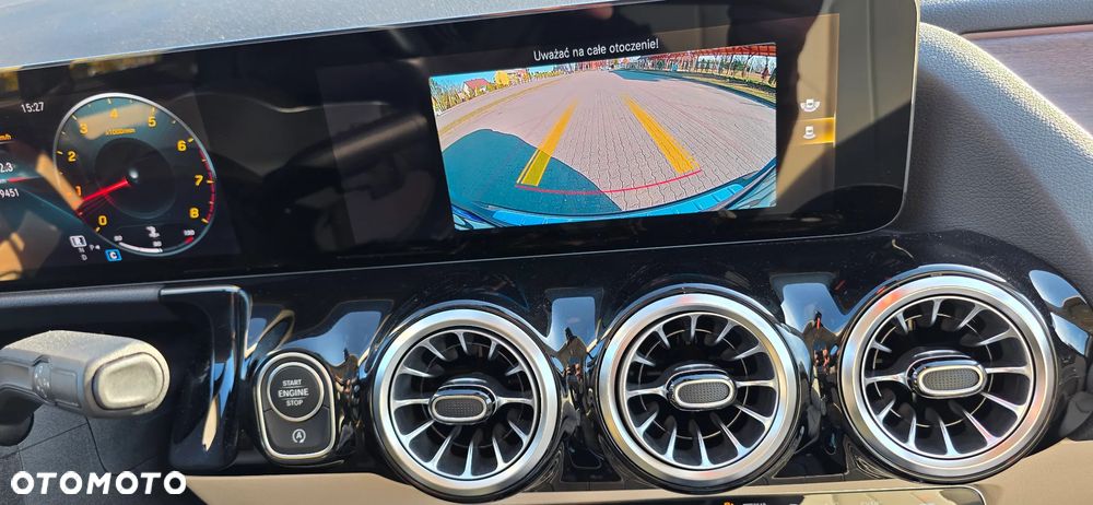 Mercedes-Benz GLA 250 4Matic 8G-DCT Progressive - 24