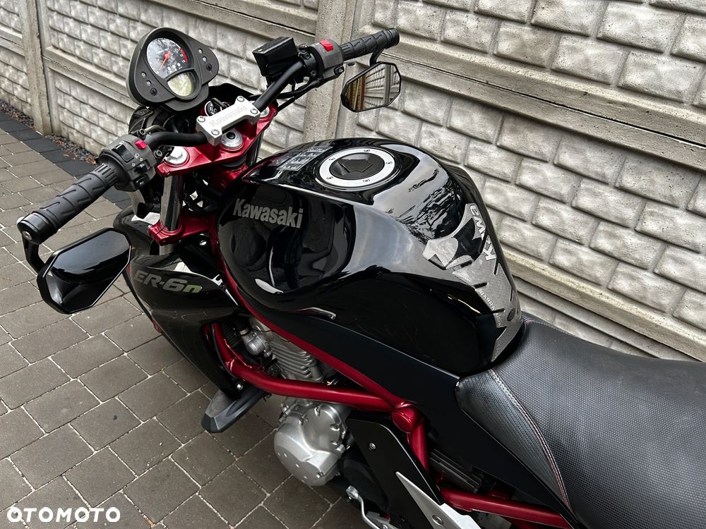 Kawasaki ER - 19