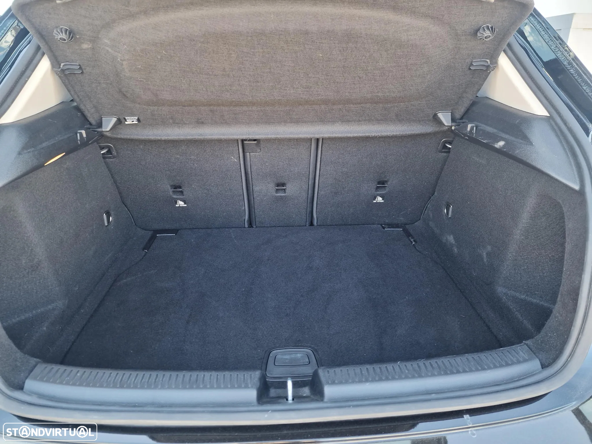 Mercedes-Benz A 200 Standard - 23