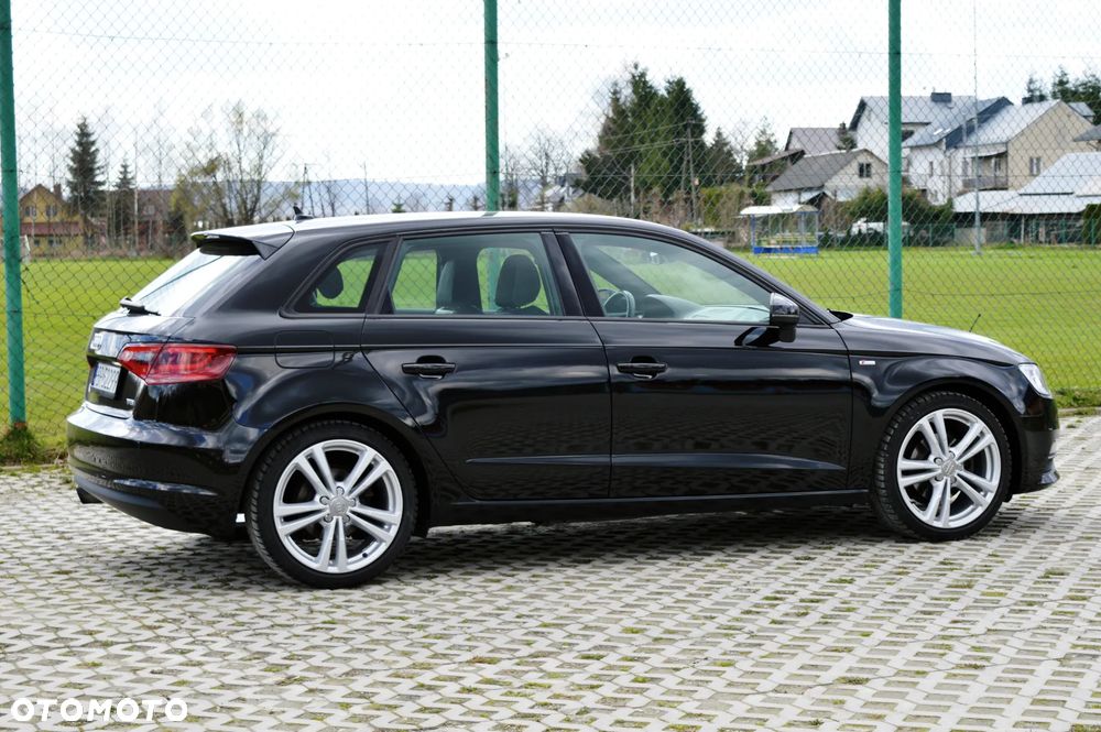 Audi A3 Sportback - 17