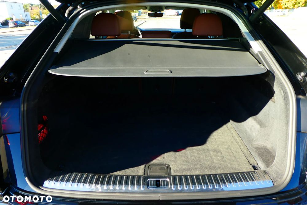 Audi Q8 55 TFSI mHEV Quattro Tiptronic - 33