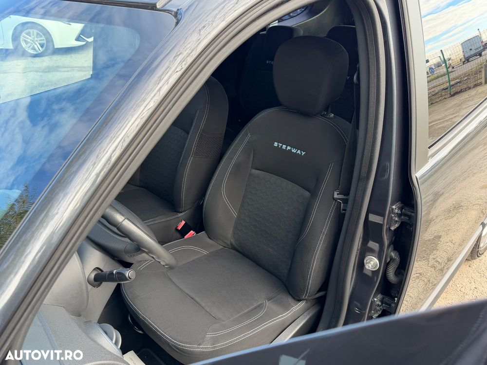 Dacia Lodgy 1.5 dCi Stepway - 14